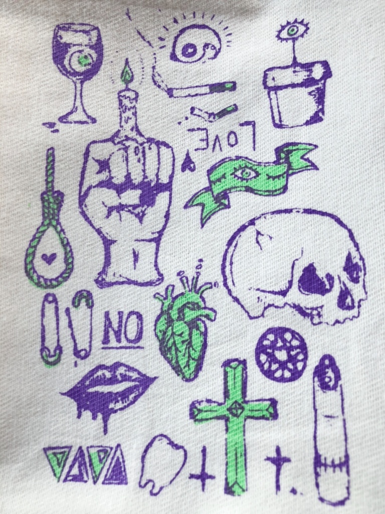 タトゥーフラッシュ風オリジナルポーチ