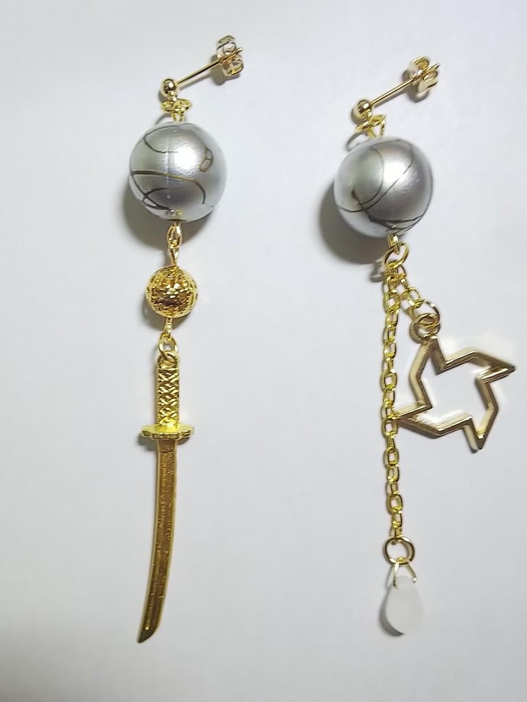 完売御礼!  鬼滅の刃 イメージアクセサリー 鬼殺隊 主要&柱メンバー