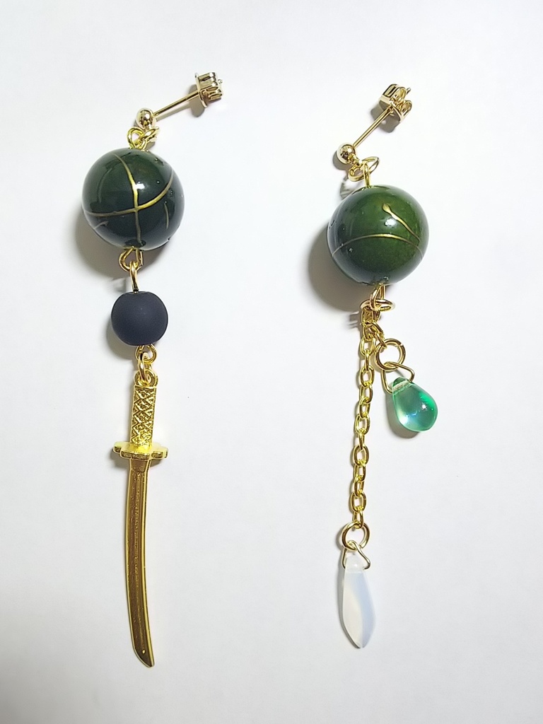 完売御礼!  鬼滅の刃 イメージアクセサリー 鬼殺隊 主要&柱メンバー