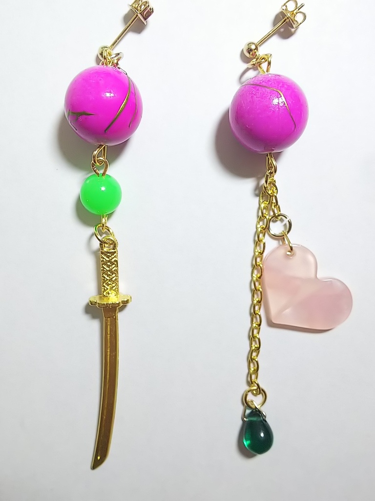 完売御礼!  鬼滅の刃 イメージアクセサリー 鬼殺隊 主要&柱メンバー