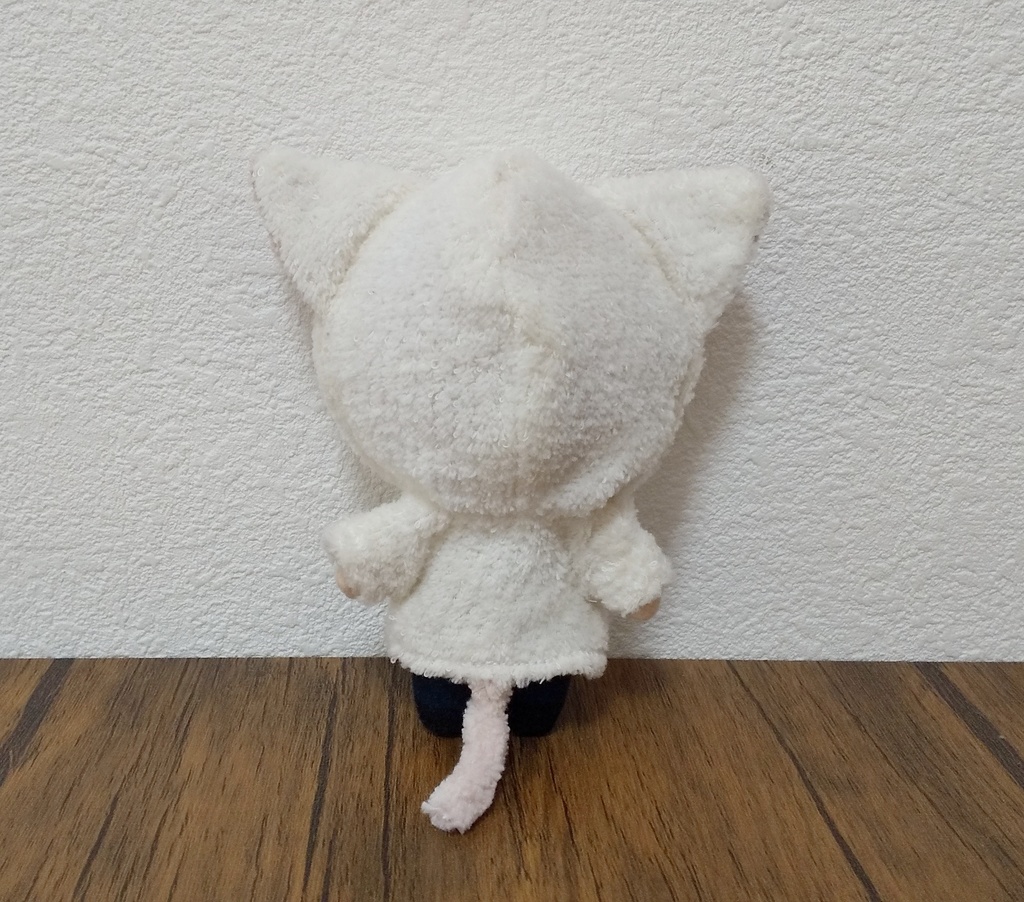 【再販なし】10cm/12cm ぬい用 ふわふわ 仔猫の パーカー