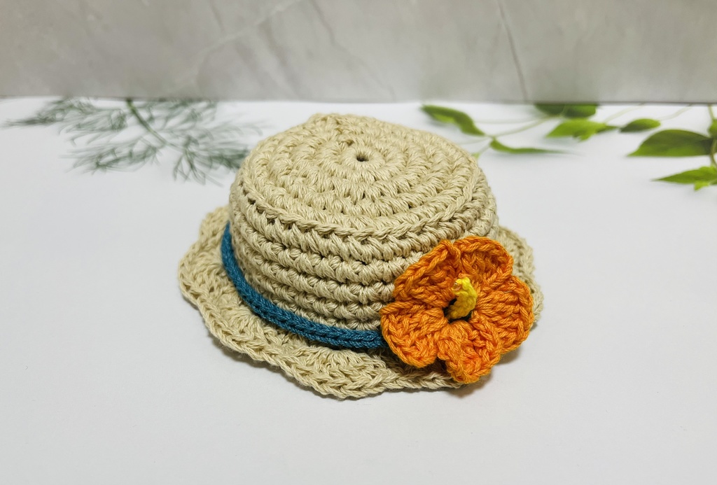 夏のカンカン帽