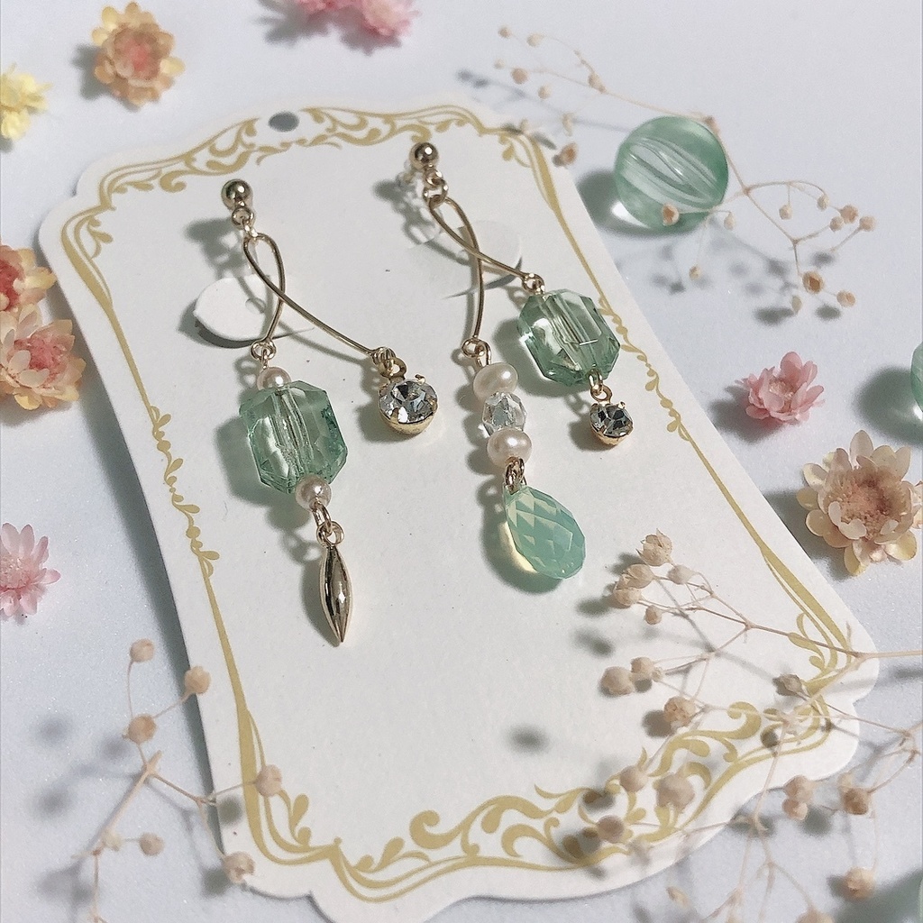 初夏　イヤリング　ピアス