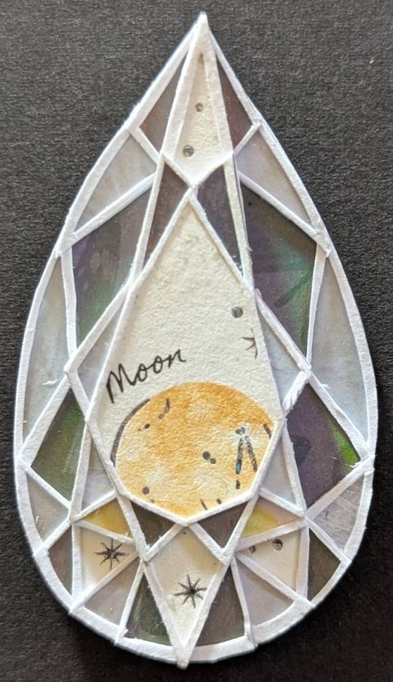 Paper Jewelry -pear shape-(White Moon)