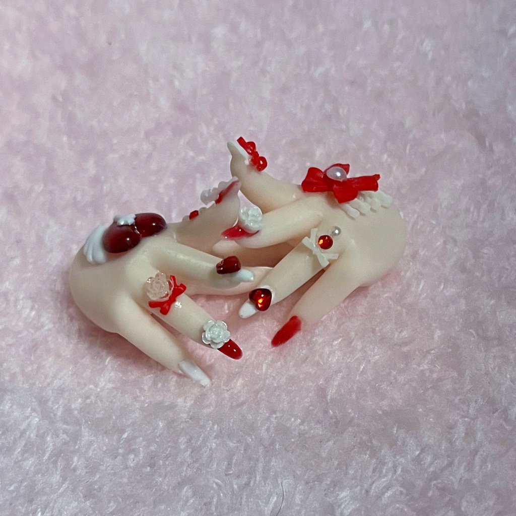 メンヘラ恋心ネイルハンド