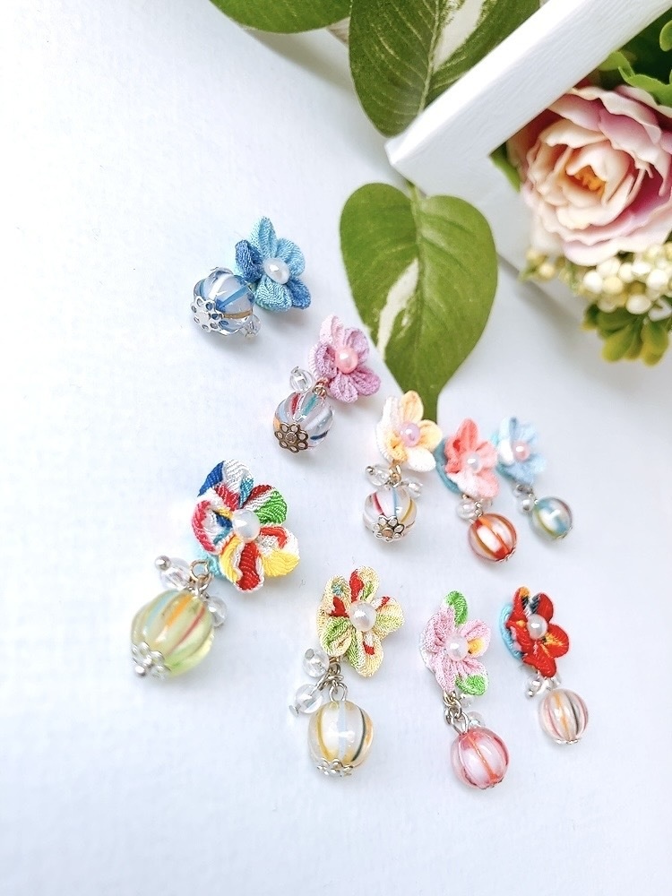 てまり飴×つまみお花ピアス 9種 ピアス イヤリング つまみ細工 手毬 飴 選べる 京飴 花 アクセサリー ミニ ちりめん