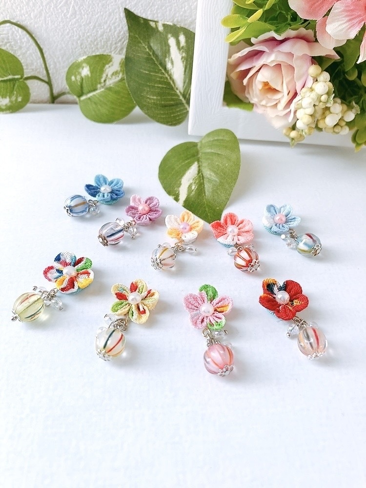 てまり飴×つまみお花ピアス 9種 ピアス イヤリング つまみ細工 手毬 飴 選べる 京飴 花 アクセサリー ミニ ちりめん