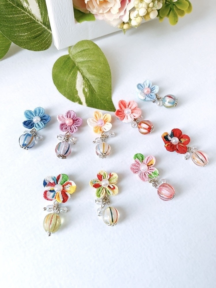 てまり飴×つまみお花ピアス 9種 ピアス イヤリング つまみ細工 手毬 飴 選べる 京飴 花 アクセサリー ミニ ちりめん