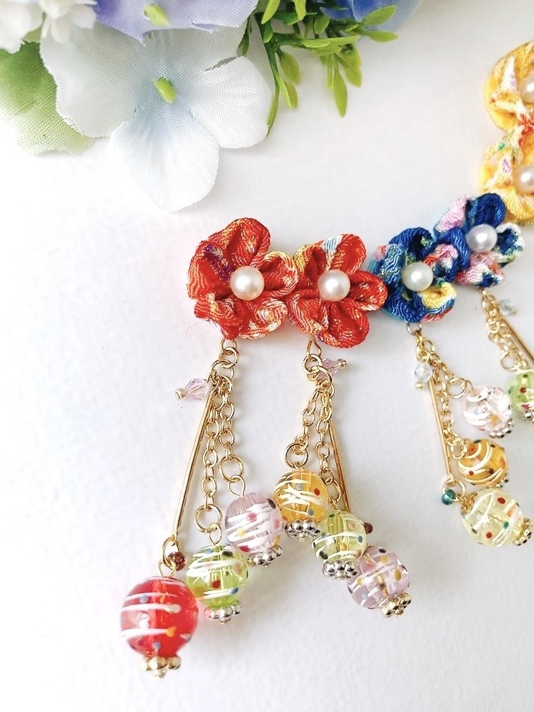 カラフル水風船×つまみ細工のピアス イヤリング無料 つまみ細工 ピアス イヤリング 和 水風船 夏 祭り 和装