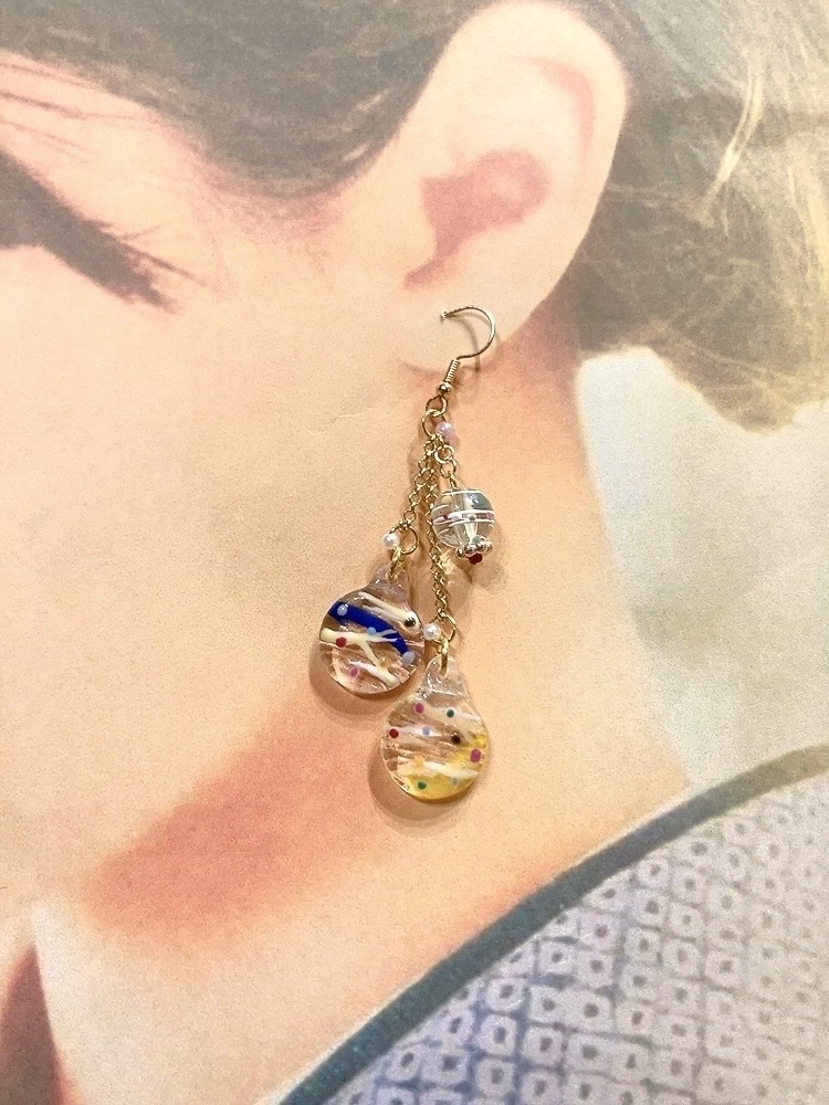 おはじき水風船ピアス クリア ピアス イヤリング イヤリング無料 プレゼント 夏 ヨーヨー レジン 水風船 グリーン おはじき カラフル 金属アレルギー対応 イヤリング