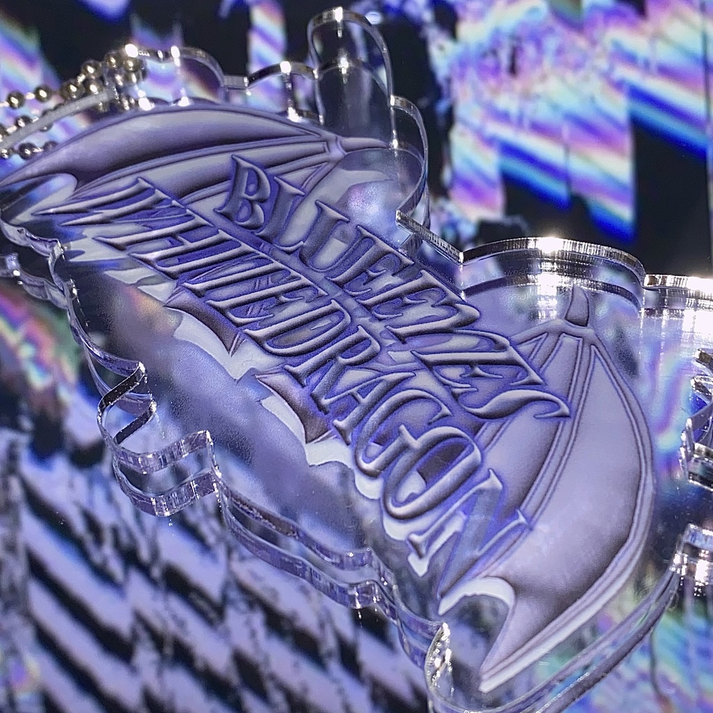 Acrylic key holder BLUE EYES WHITE DRAGON Ver.