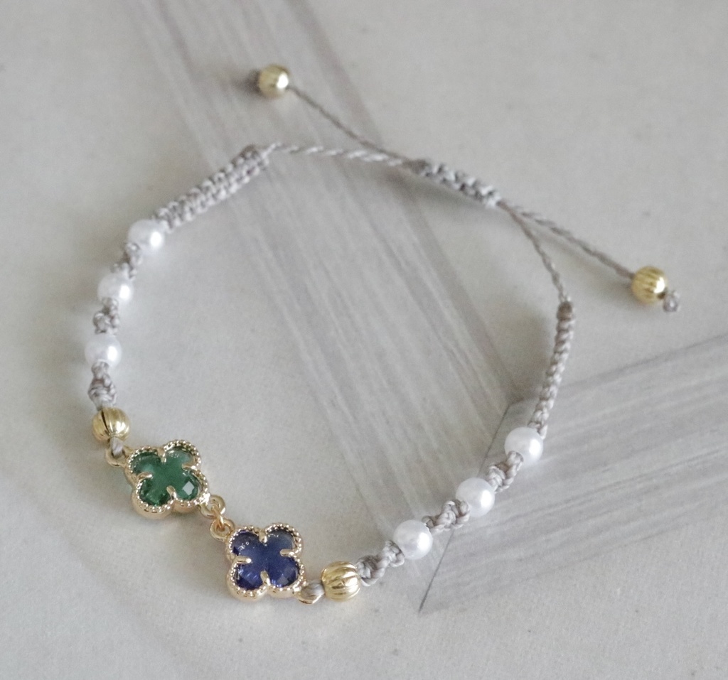 さねぎゆ概念カラークローバーブレスレット