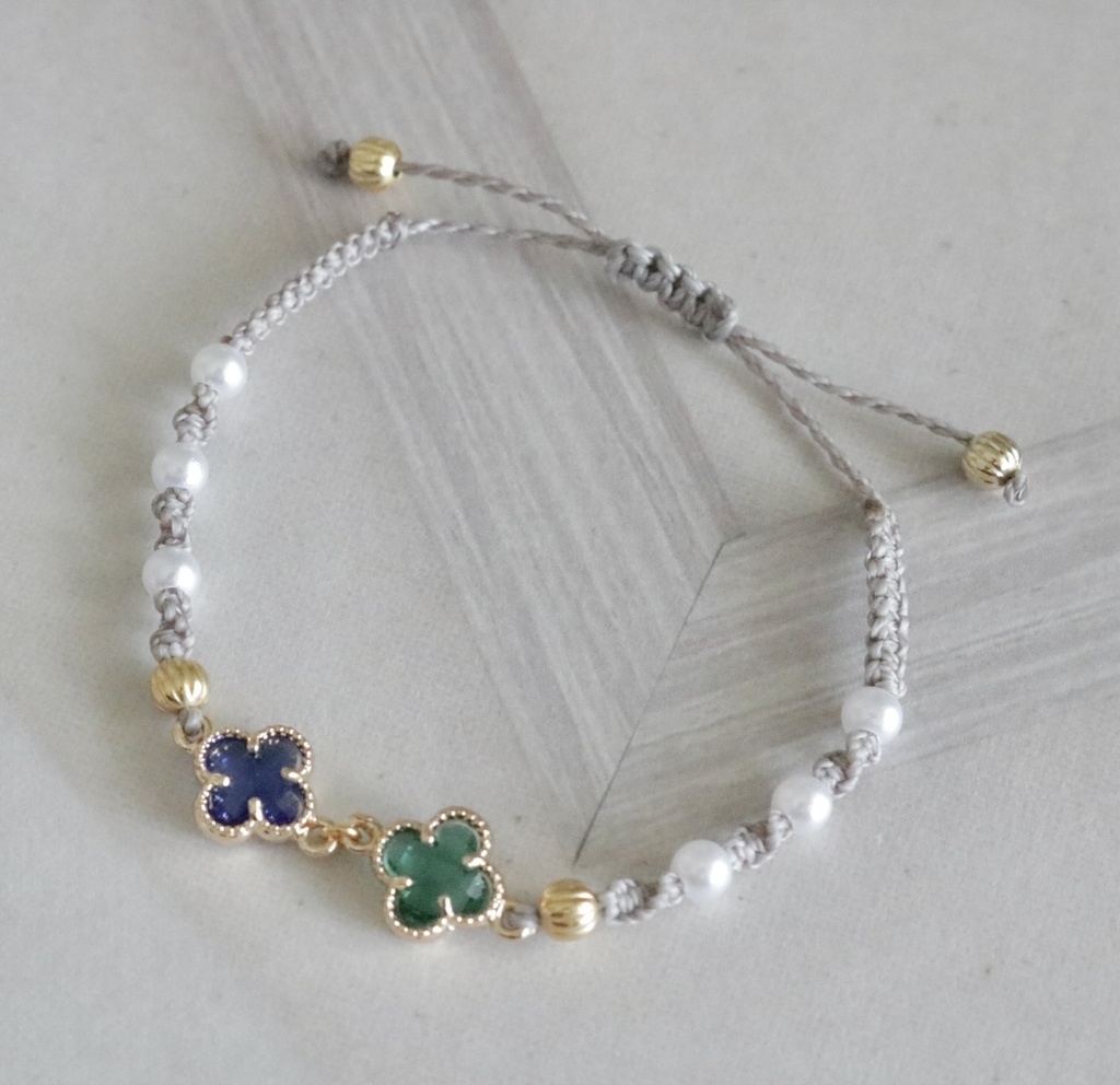 さねぎゆ概念カラークローバーブレスレット