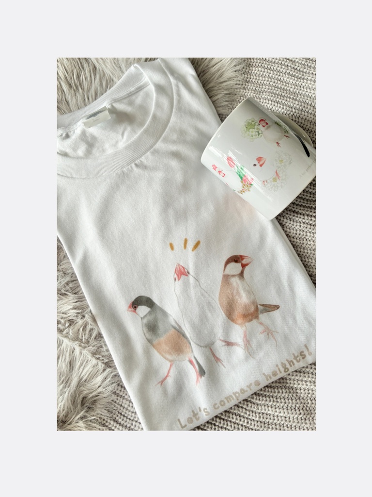3羽で背比べをする文鳥さんTシャツ