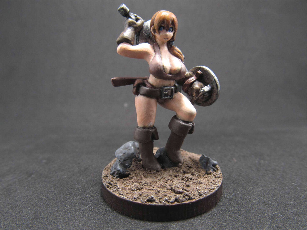 ミニチュア フィギュア HUMAN FIGHTER LIANA 未塗装品