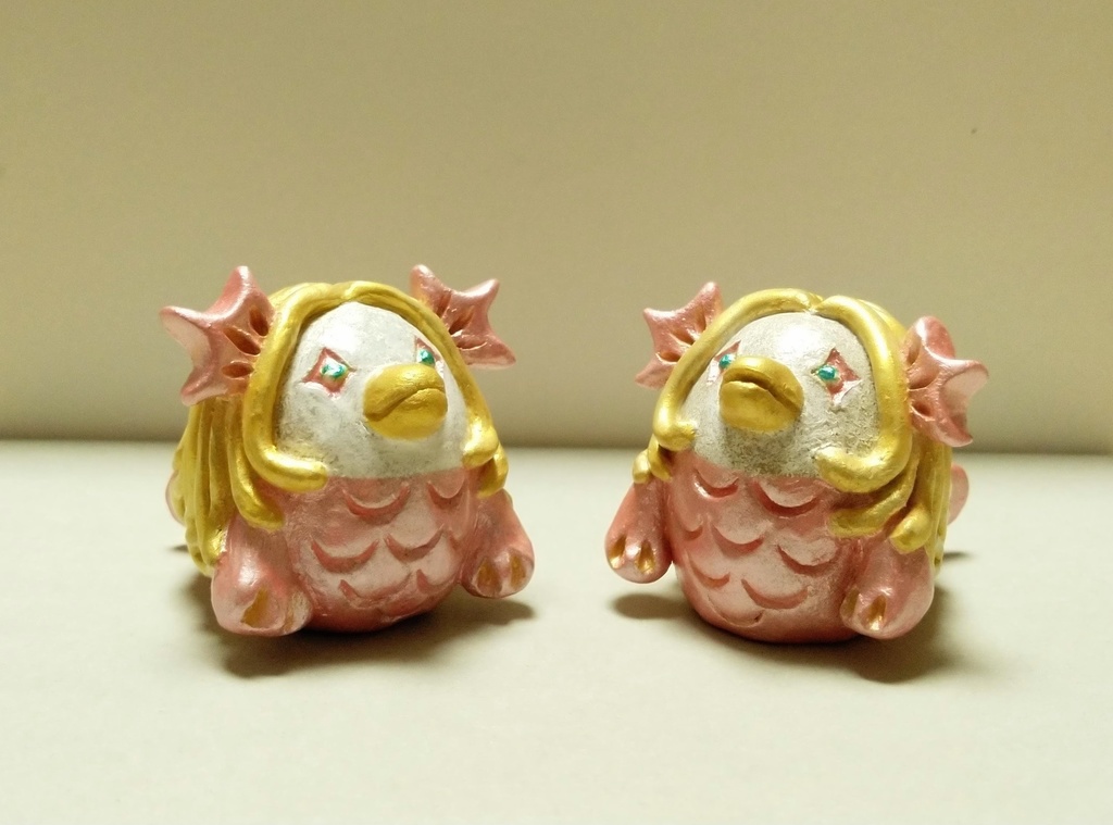アマビヱ陶器人形（ピンク（髪ゴールド）　