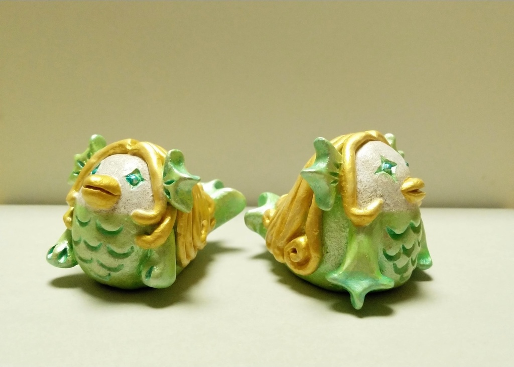 アマビエ陶器人形(グリーン(髪ゴールド)