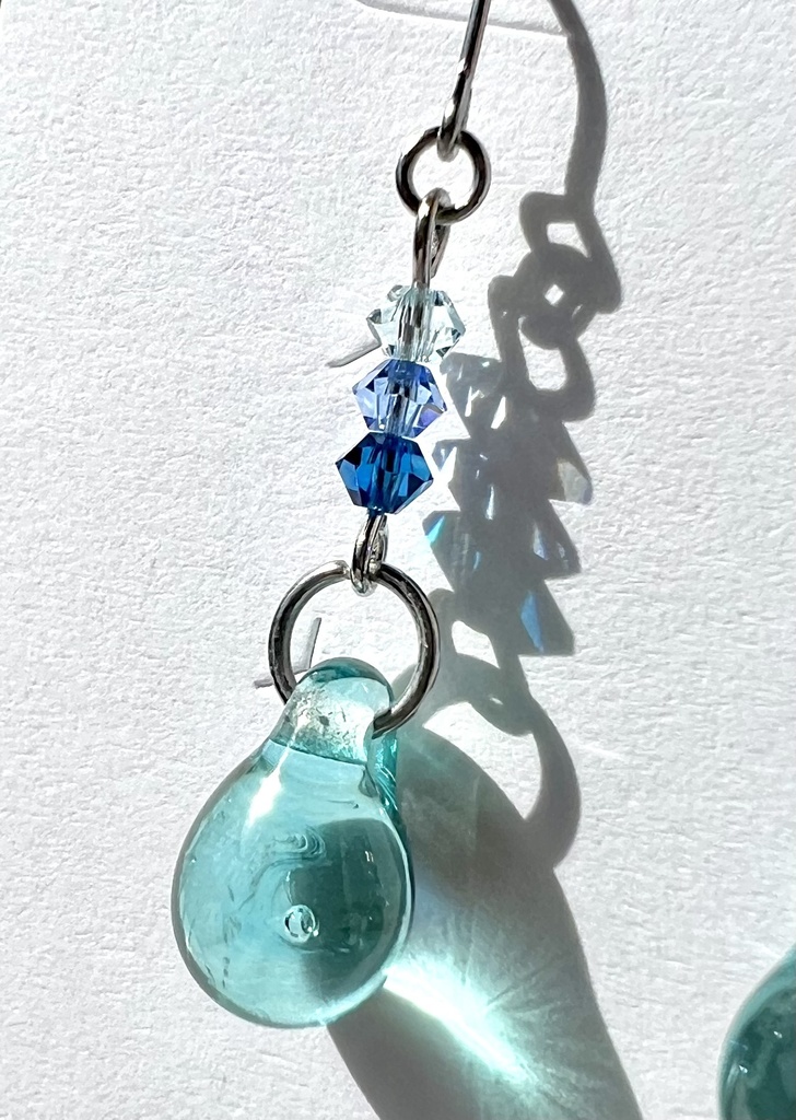 創作07 しずく(ライトブルー)