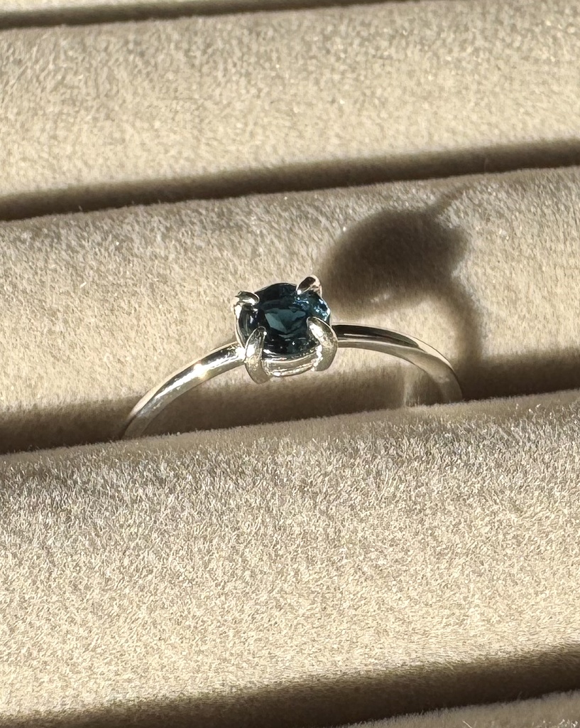 R02　天然石リング(トルマリン②)