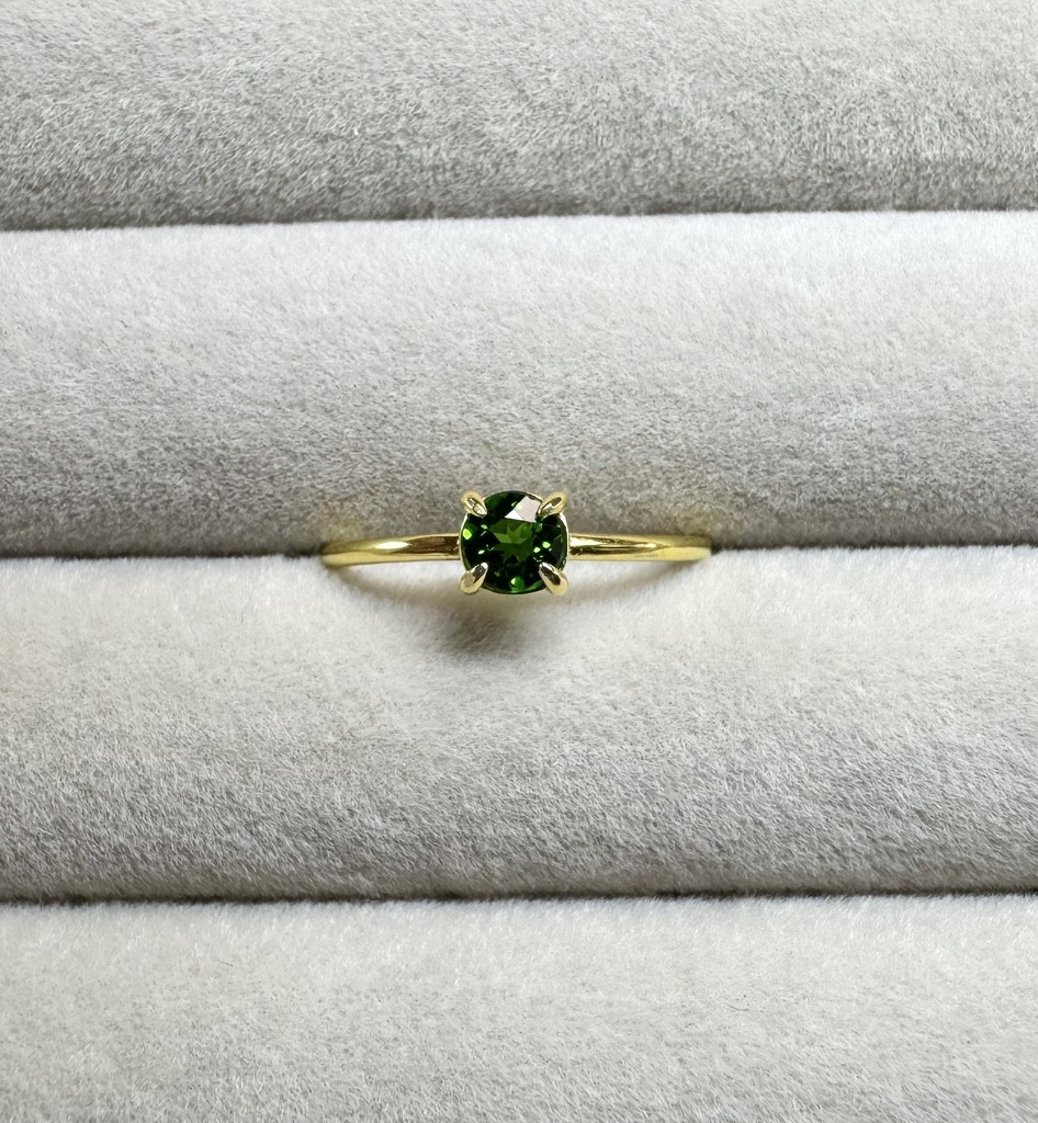 R16 天然石リング(クロムダイオプサイド)