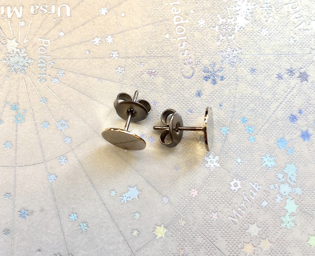 星の夕暮れの鉱石ピアスorイヤリング