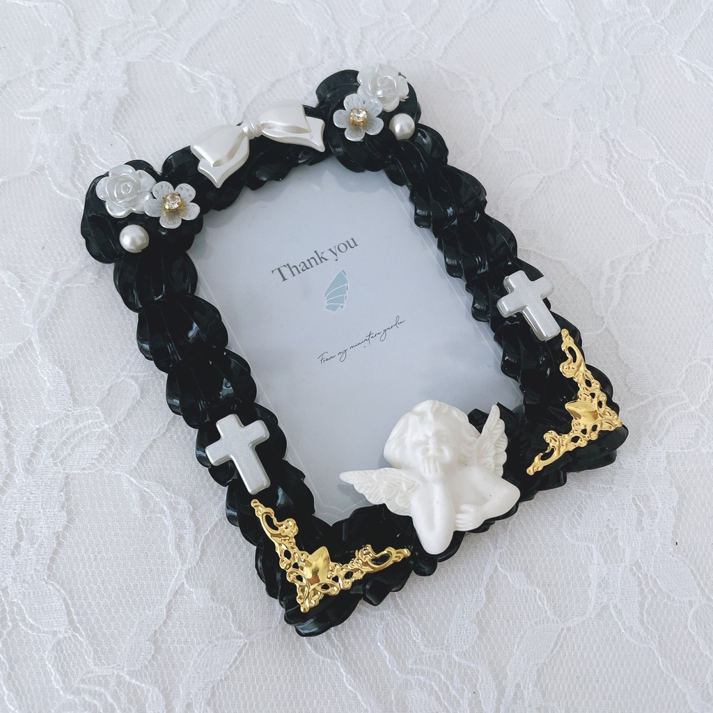 B8 Gothic Whip 硬質ケース