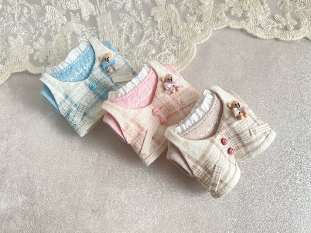 pastel colors overalls set.