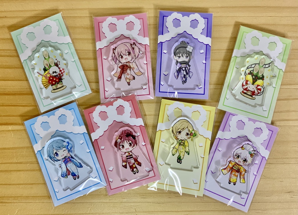 晴れ着魔法少女のミニアクリルスタンド