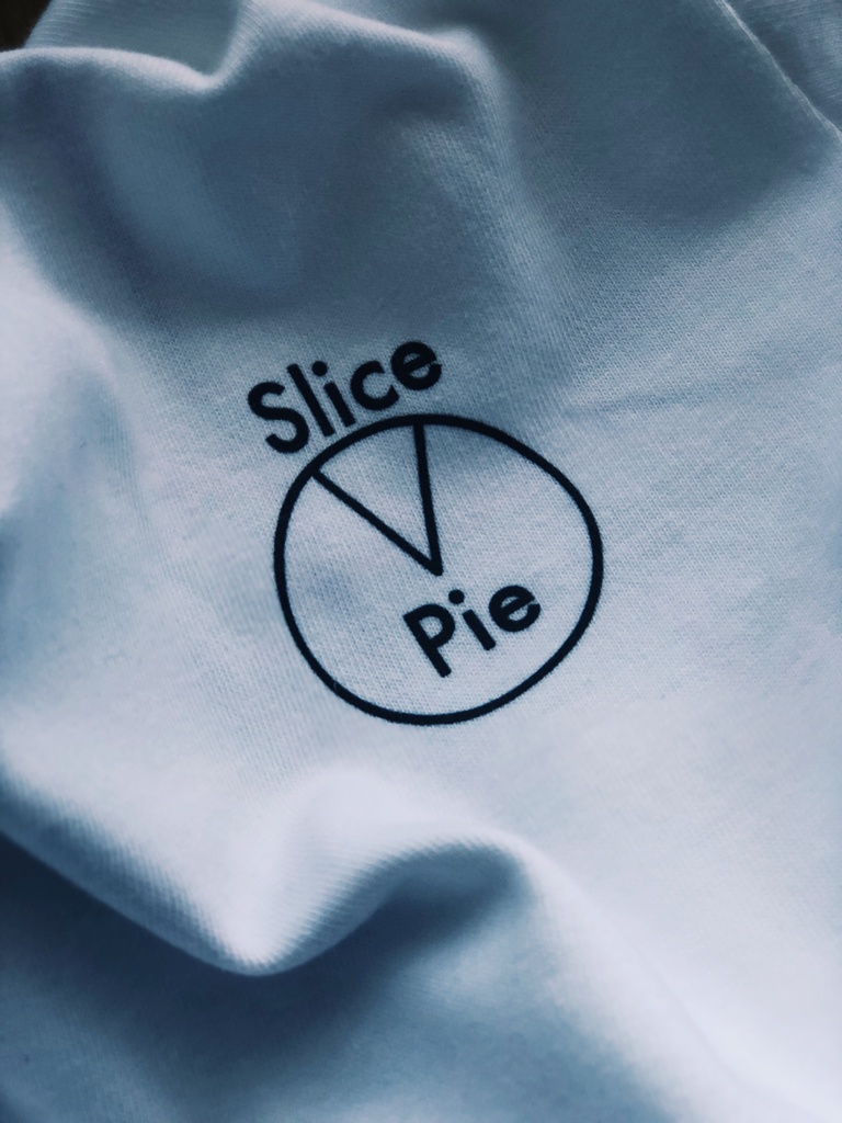 2 PIZZA SLICES + CAN OF SODA