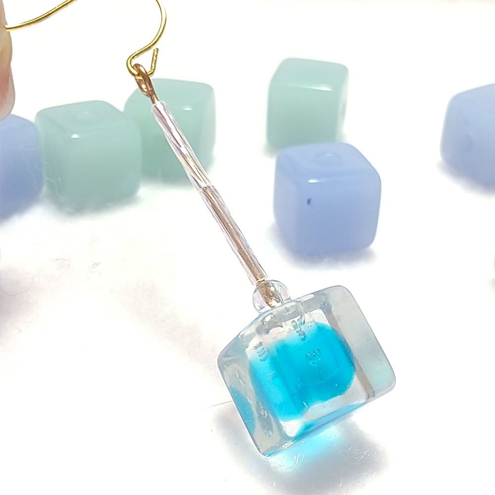 マインクラフト ビーコン風ピアス/イヤリング 両耳用ペア