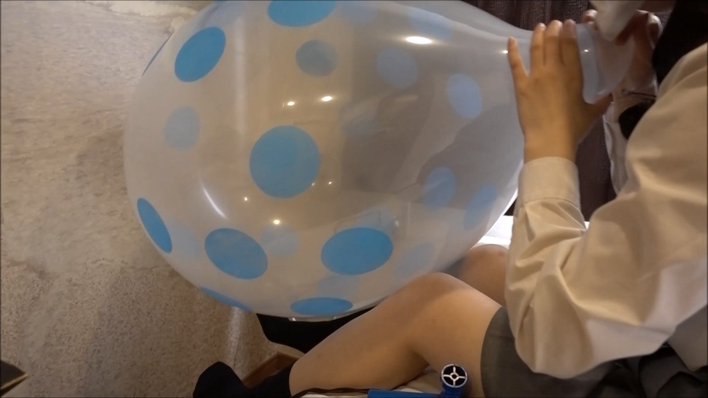 【ふうせんのねこ】『Sちゃんの気球遊び&パヤソ16風船割り』