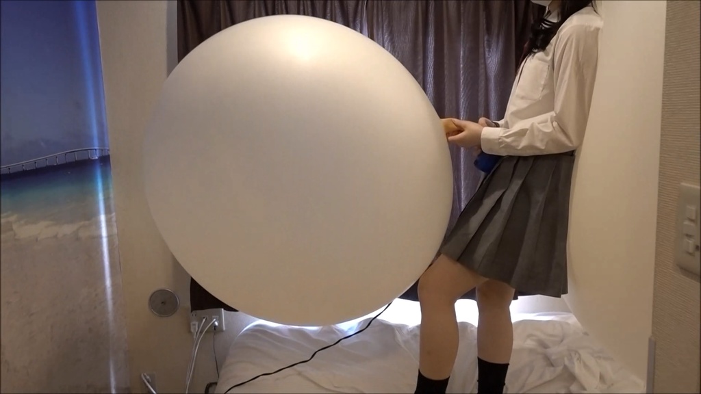 【ふうせんのねこ】『Sちゃんの気球遊び&パヤソ16風船割り』