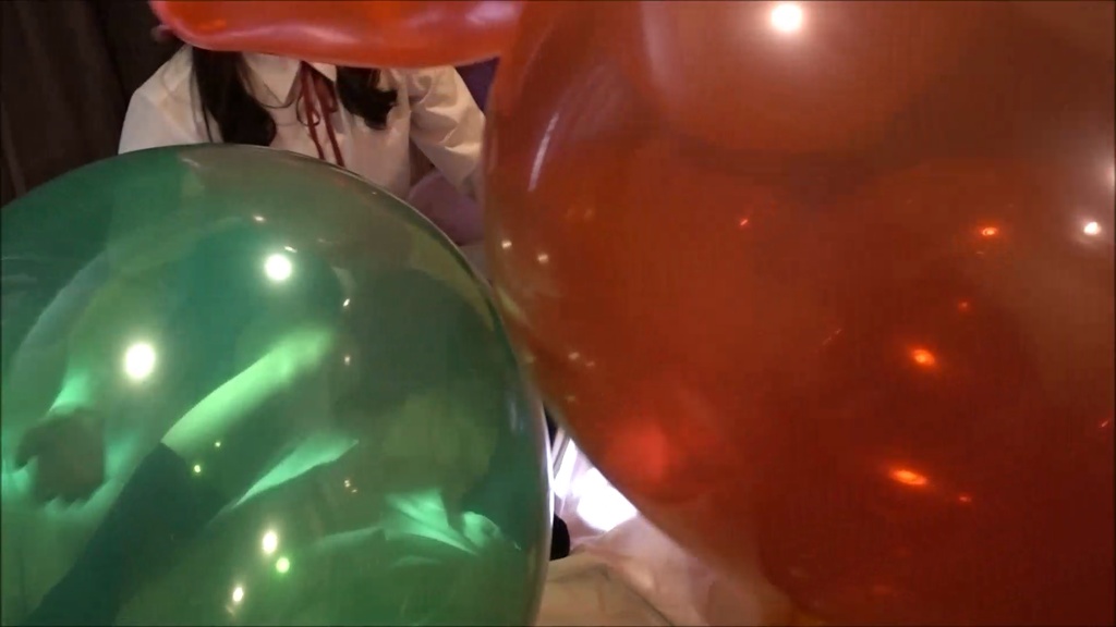 【ふうせんのねこ】『Sちゃんの気球遊び&パヤソ16風船割り』