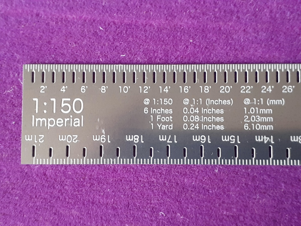 小型スケール定規 (長さ 14 cm)