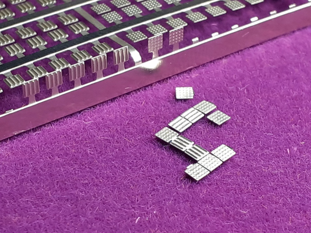 1:150 エッチングされた触覚 Tactiles