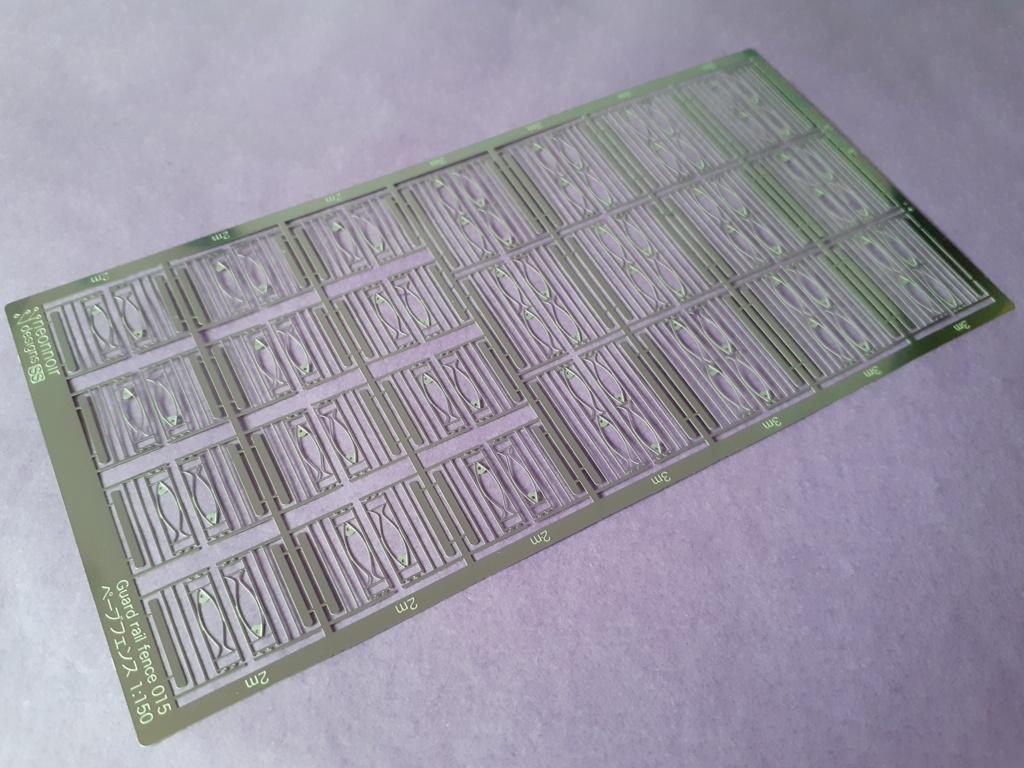 1:150 スケールのガードレールフェンス GR015