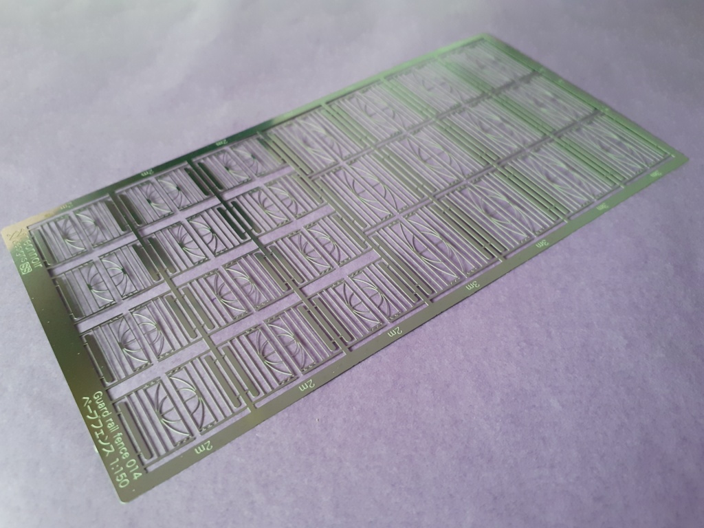 1:150 スケールのガードレールフェンス GR014