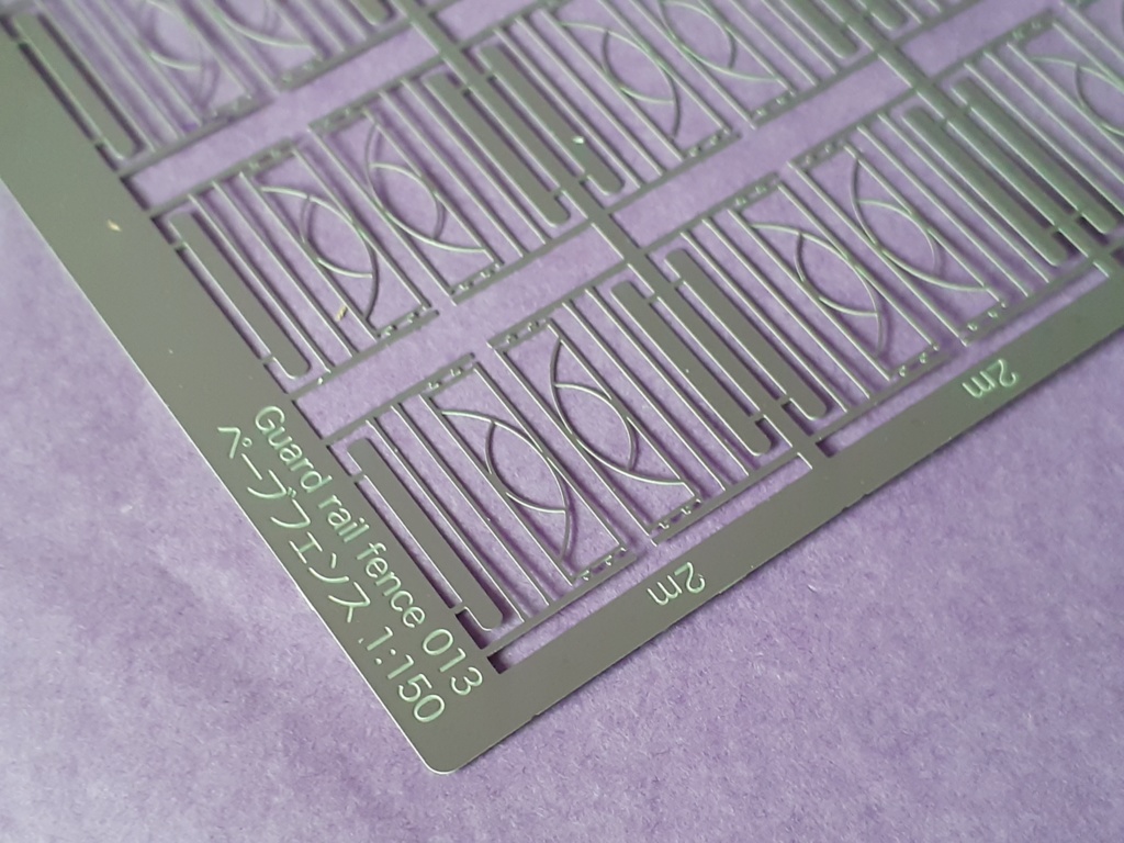 1:150 スケールのガードレールフェンス GR013