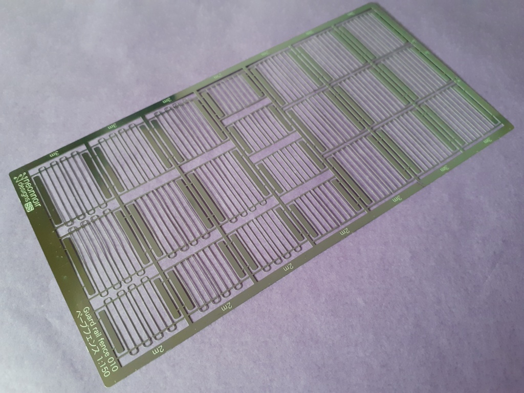 1:150 スケールのガードレールフェンス GR010