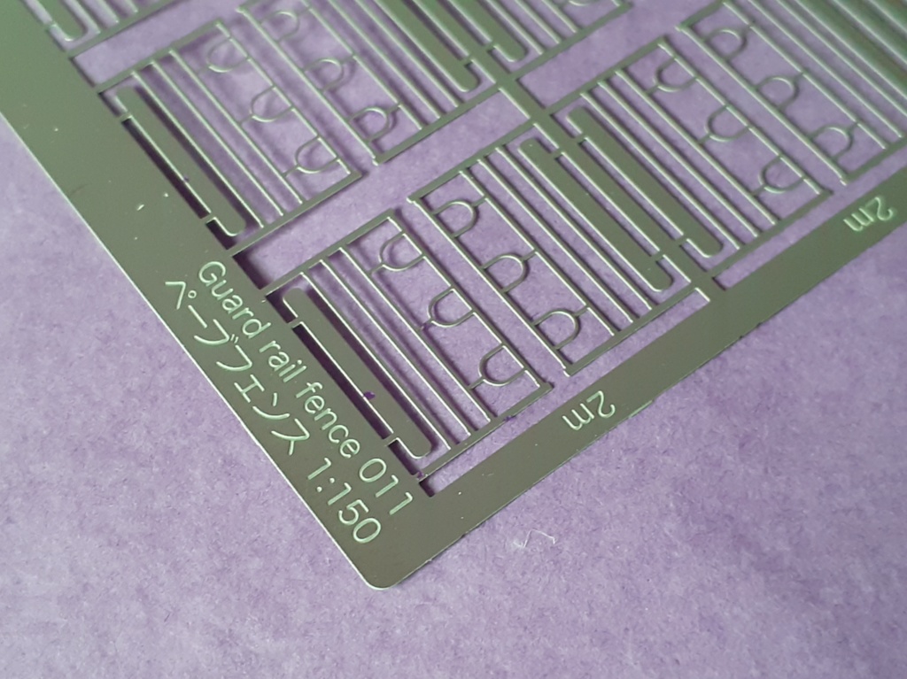 1:150 スケールのガードレールフェンス GR011