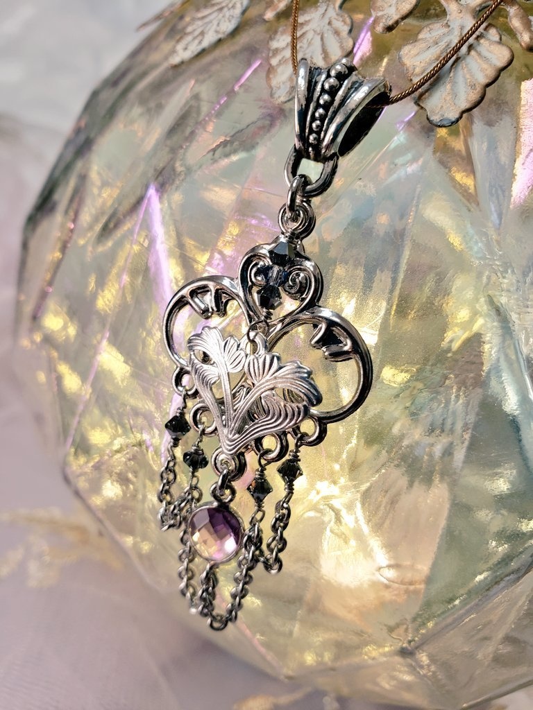 ユーリス イメージペンダント