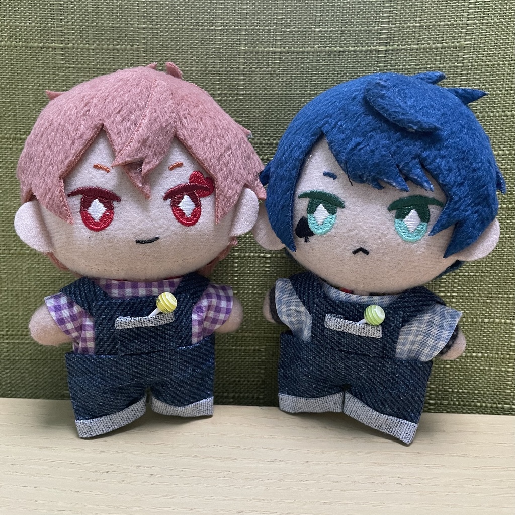 【ぬい服10cm 】ロリポップ付きオーバーオール・チェックシャツ