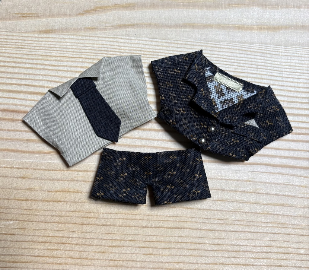【ぬい服10cm 】 スーツ3点セット