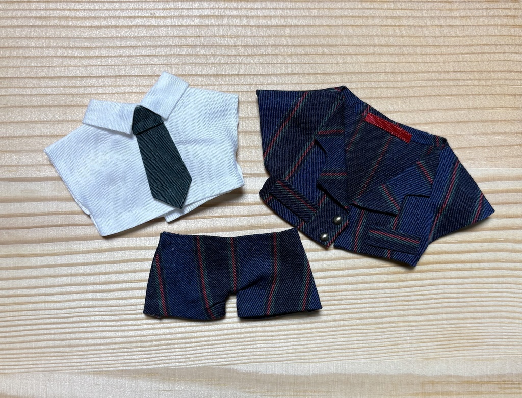 【ぬい服10cm 】スーツ3点セット