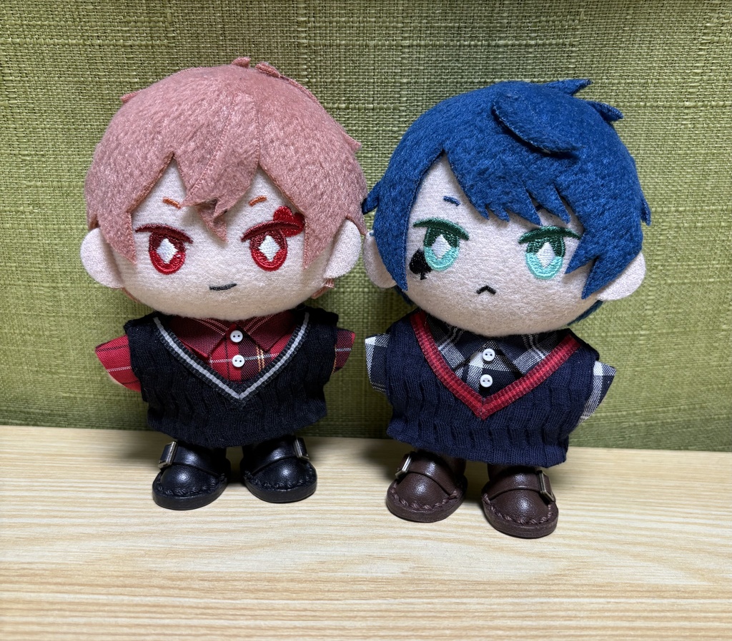 【ぬい服10cm 】ニットベスト+チェックシャツ