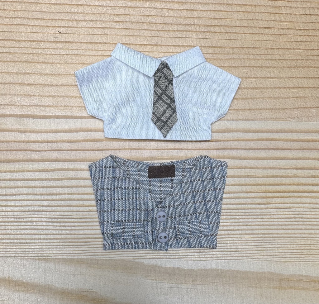 【ぬい服10cm 】ベスト+シャツ