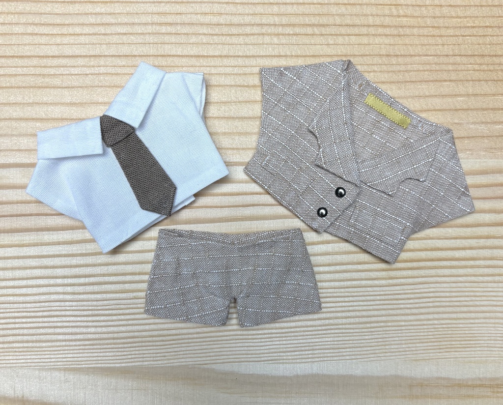 【ぬい服10cm 】スーツ3点セット