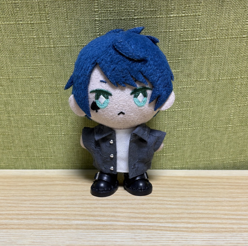 【ぬい服10cm 】刺繍前あき重ね着風シャツ