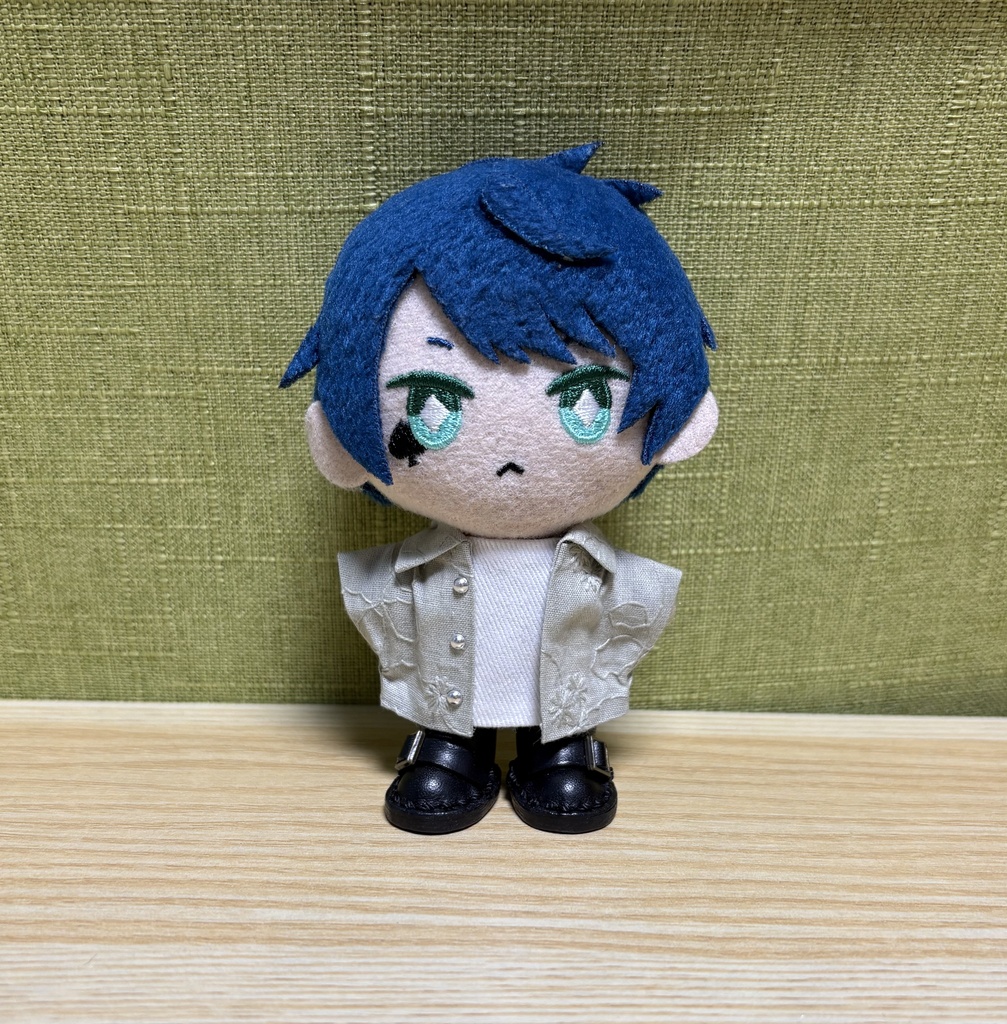 【ぬい服10cm 】刺繍前あき重ね着風シャツ