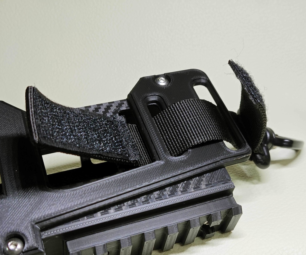 タクティカルカロリーメイトケース 20mmレール搭載